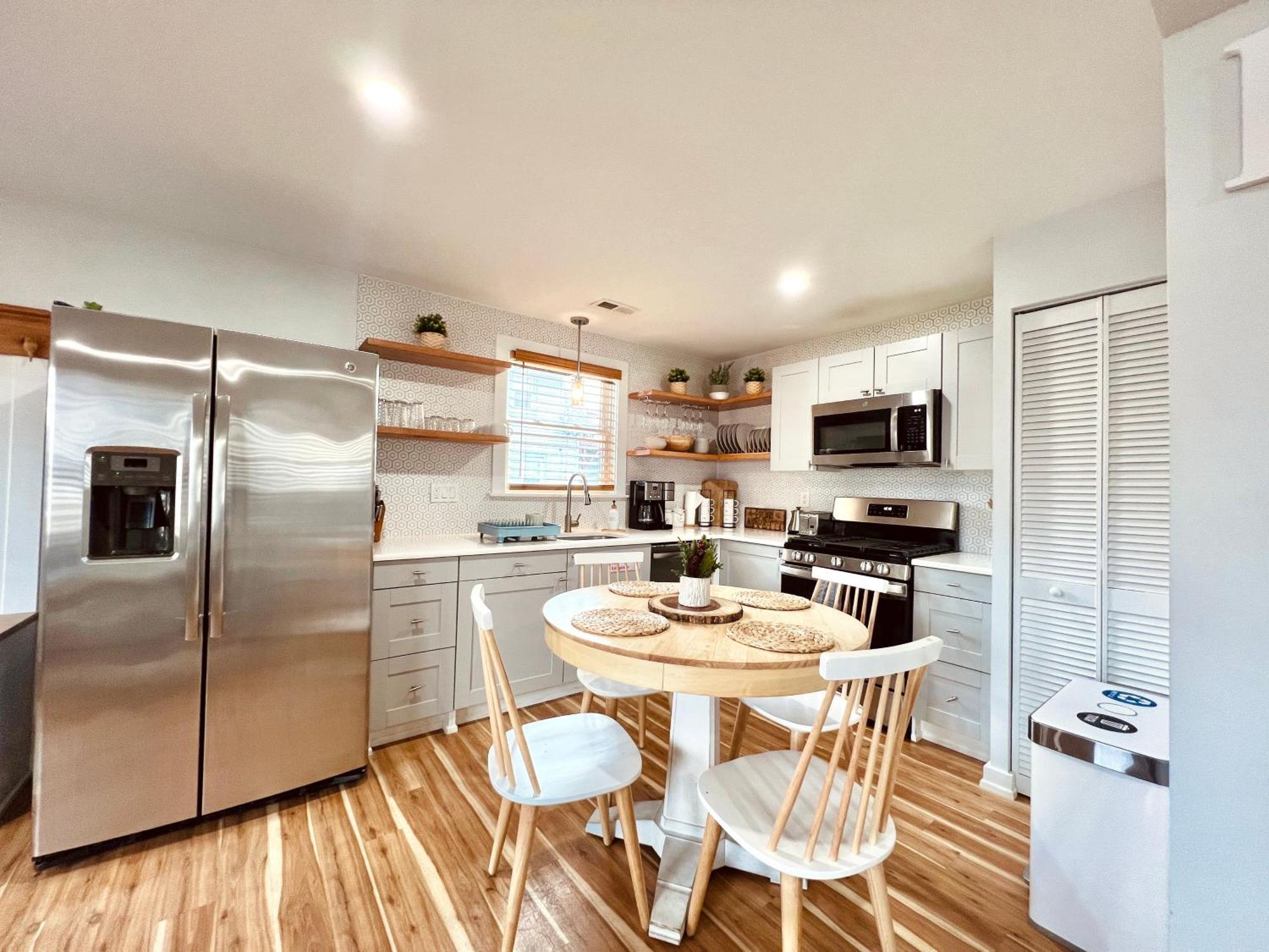Unique Wildwood 3 Bedroom 1,5 Ba Entire House In The Heart Of Wildwood! Extérieur photo